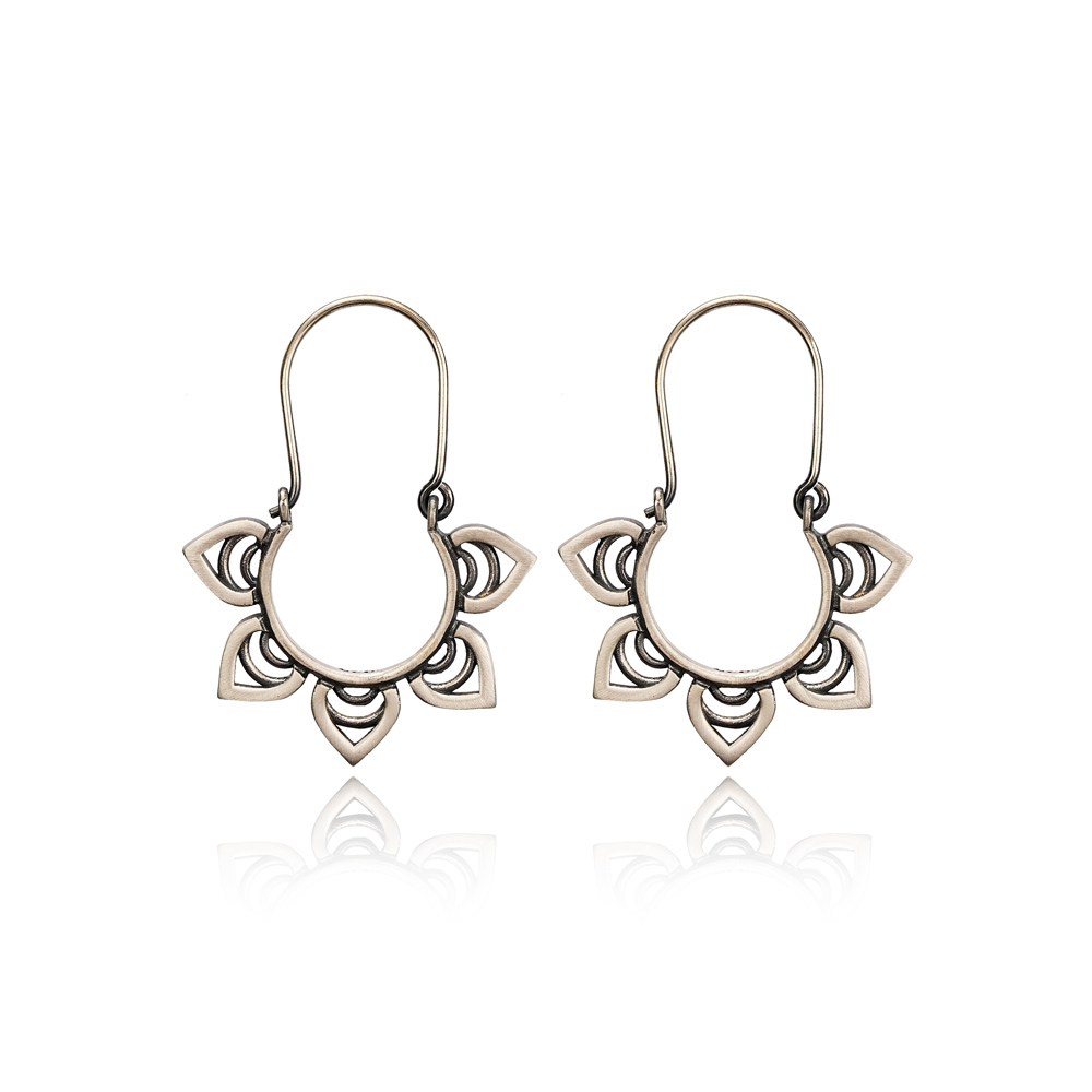 Flower Arched Shape Design Vintage Earrings Handcrafted Wholesale 925 Sterling Silver Jewelry