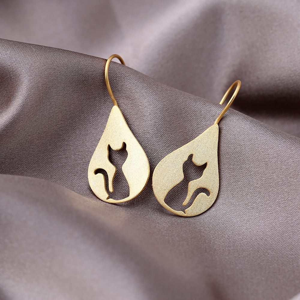 Pear Shape Cat Design 22K Gold Plated Hook Earrings Handcrafted Turkish Wholesale 925 Sterling Silver Jewelry